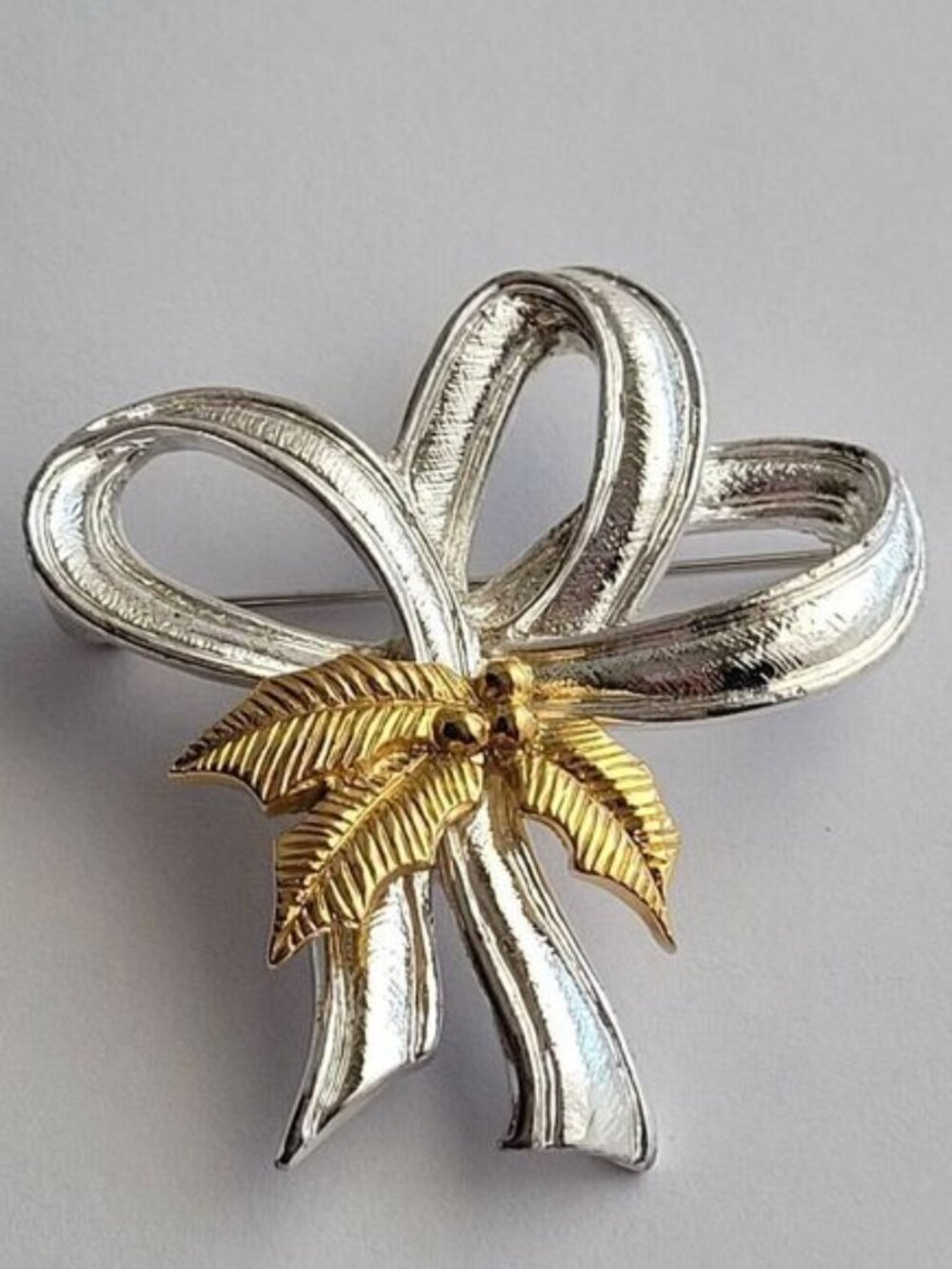 Holiday Christmas Ribbon Bow Silver-Tone with Gold-Tone Leaf Brooch Pin